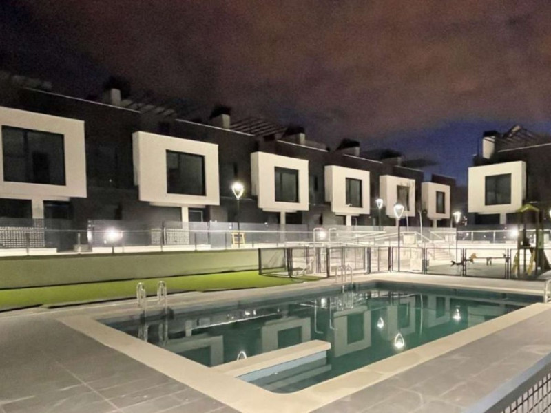Obra nueva Lomas del Cañaveral en Madrid (Revista) photo 2