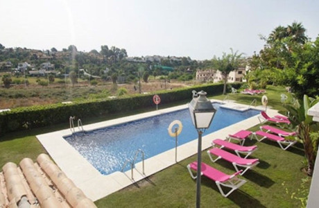 Promoción Residenc. Montevideo Hills obra nueva en Estepona photo 3