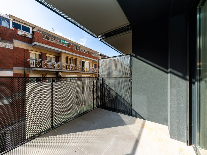 Продажа квартиры на Calle Raurich, 16, Сант-Бой-де-Льобрегат
 photo 5