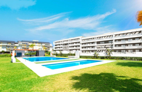 Продажа новостроек Edificio Albamar в городе Málaga photo 1