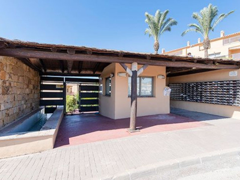 Obra nueva La Resina Golf II en Estepona (Revista) photo 2