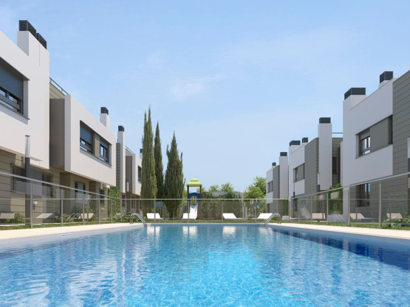 Venta de chalet adosado en Calle Valle del Cabriel, 34 , Torrejón de Ardoz photo 5