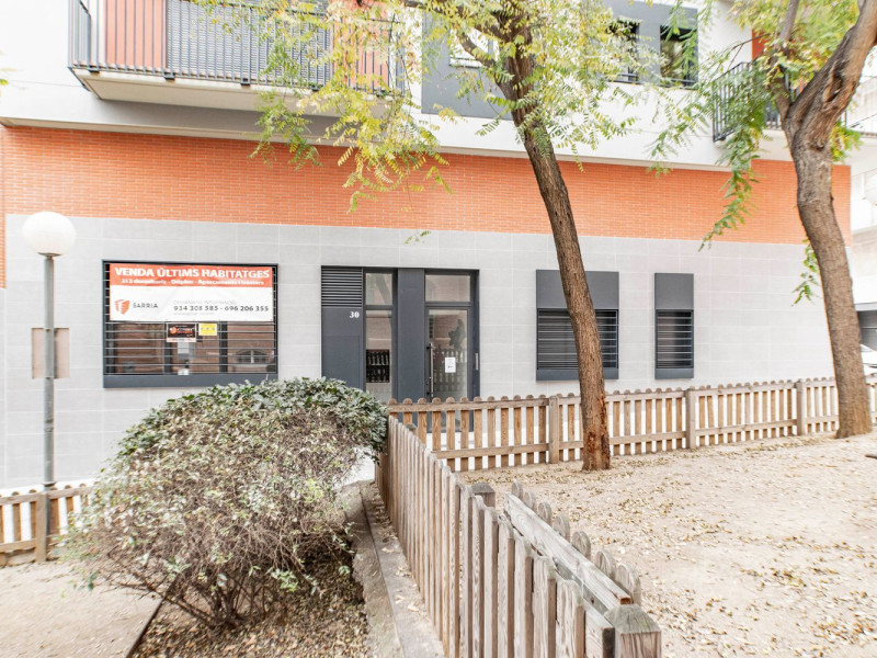 Venta de duplex en Calle Marti i Pujol , 607, Badalona photo 5