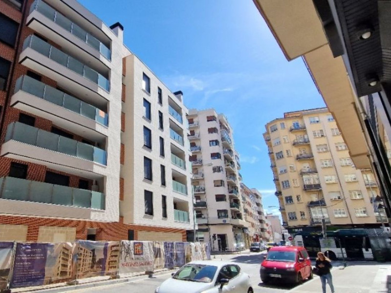 Piso en venta en calle Merindad de Sangüesa, 2, Burlada
 photo 2