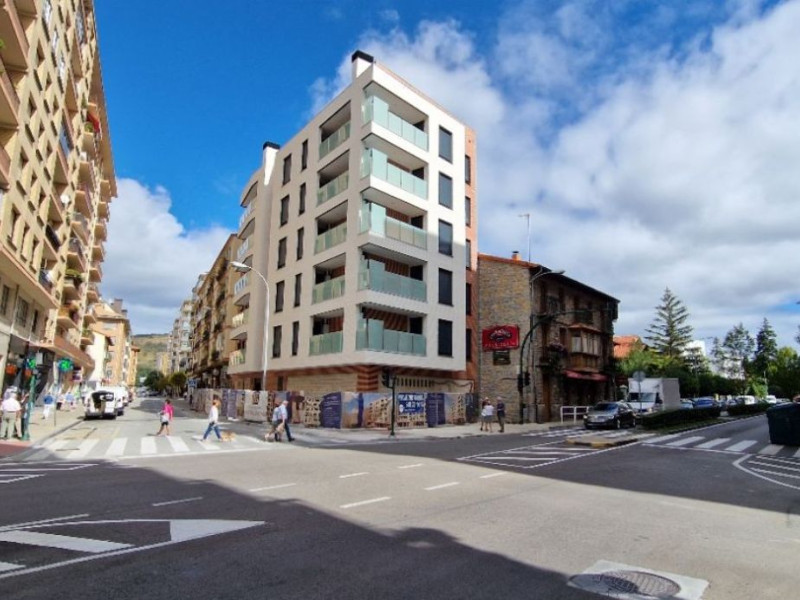 Piso en venta en calle Merindad de Sangüesa, 2, Burlada
 photo 4