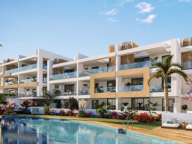 Продажа квартиры на Piso en Vírgen del Aire s/n, El Higuerón, Fuengirola, Фуэнхирола
photo 3
