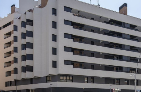 Продажа квартиры в Avenida de Andalucia s/n, Distrito Hospital thumbnail 2