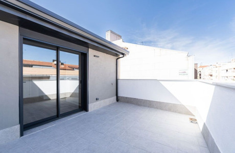 Продажа квартиры в Calle Miquel Vives, 128, Terrassa photo 1