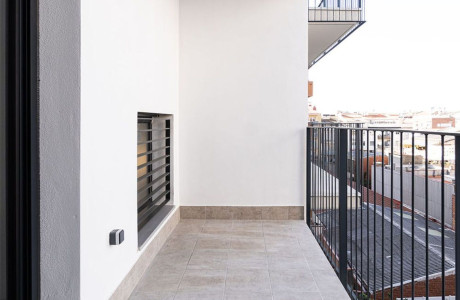 Продажа квартиры в Calle Miquel Vives, 128, Terrassa thumbnail 2