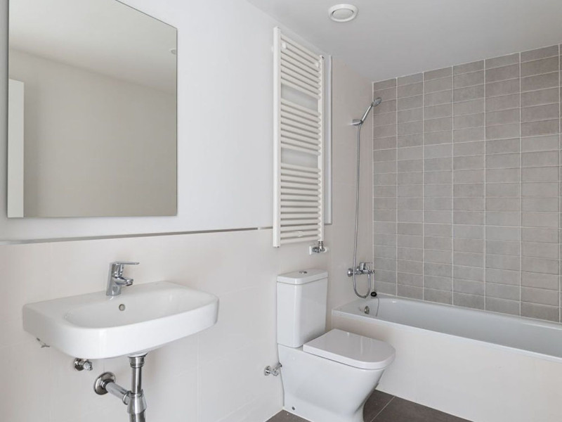Продажа квартиры на Calle Miquel Vives, 128, Терраса
photo 4