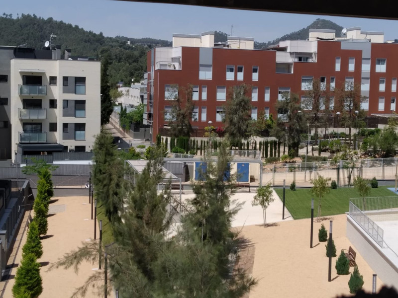 Obra nueva Cami del Llor en Sant Boi de Llobregat (Revista) photo 3