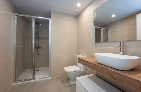 Apartment for sale in Calle de Joaquim Rubió i Ors, 5, Cornellà de Llobregat thumbnail 2