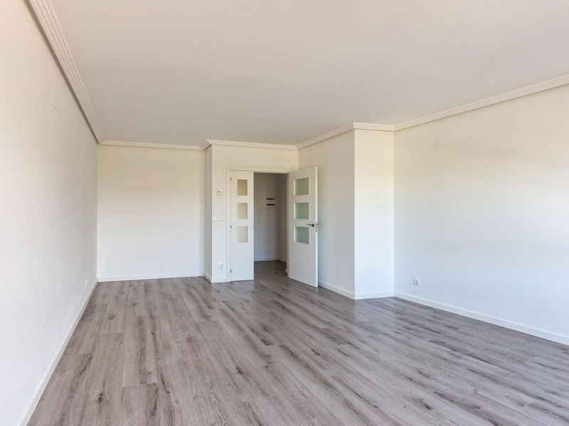 Sale of apartment in Calle Complutense, 1, Burgos
photo 5