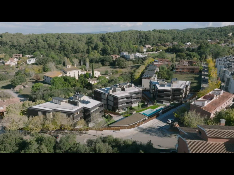 Obra nueva Jardins de Can Trabal en Sant Cugat del Vallès (Revista) photo 2