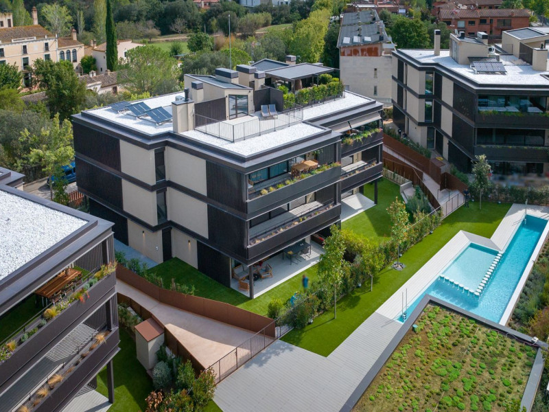 Obra nueva Jardins de Can Trabal en Sant Cugat del Vallès (Revista) photo 4