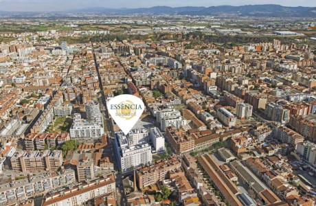 Apartment for sale in  Calle Ferran Casablancas, Sabadell photo 4