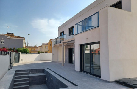 Promoción Chalets Santaella 19 obra nueva en Vinarós photo 1