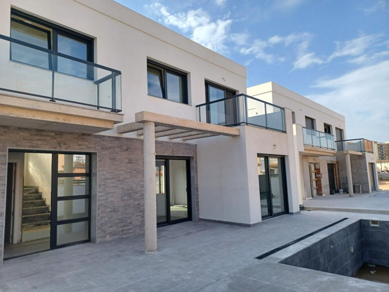 Obra nueva Chalets Santaella 19 en Vinarós (Revista) photo 2