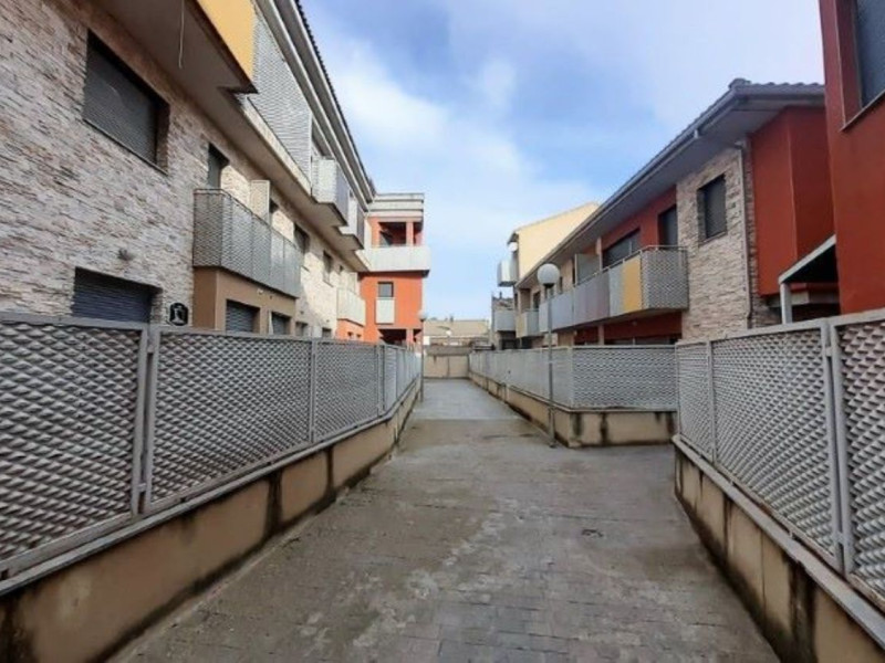 Piso en venta en calle Balsa, La Muela
photo 3