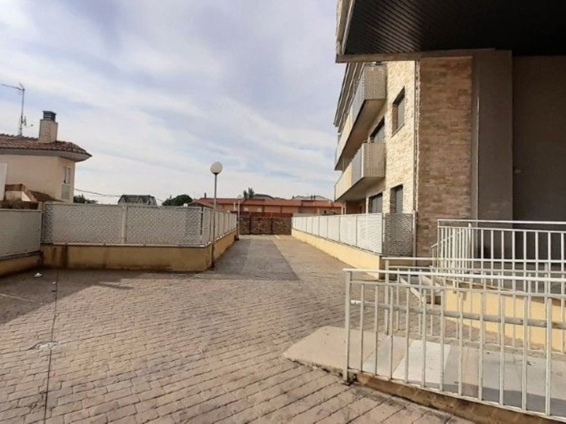 Piso en venta en calle Balsa, La Muela
photo 4