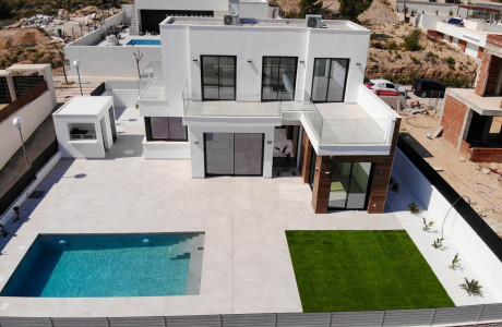 Promoción de chalets de estilo moderno en Polop de la Marina obra nueva en Polop photo 2