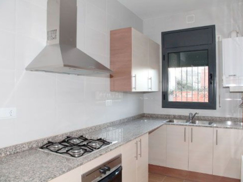 Piso en venta en Carrer Nou, Сант Гим де Фрексенет
photo 5