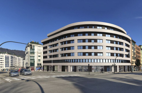 Apartment for sale in Calle Fuertes Acevedo s/n, Oviedo photo 1