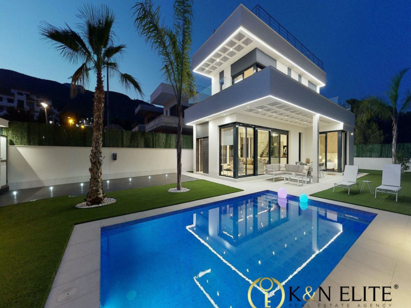 New construction Exclusivo Chalet a Estrenar en Finestrat in Finestrat photo 2