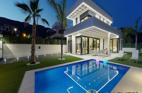 Promoción Exclusivo Chalet a Estrenar en Finestrat obra nueva en Finestrat thumbnail 1