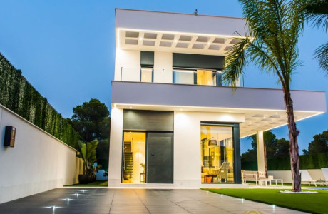 Promoción Exclusivo Chalet a Estrenar en Finestrat obra nueva en Finestrat thumbnail 2