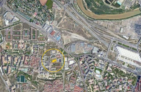 Sale of flat in Calle Mustienes Luesma, 17, Zaragoza
thumbnail 2