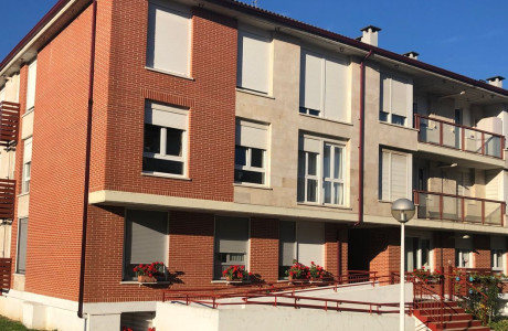 Apartment for sale in , Los Corrales de Buelna photo 1