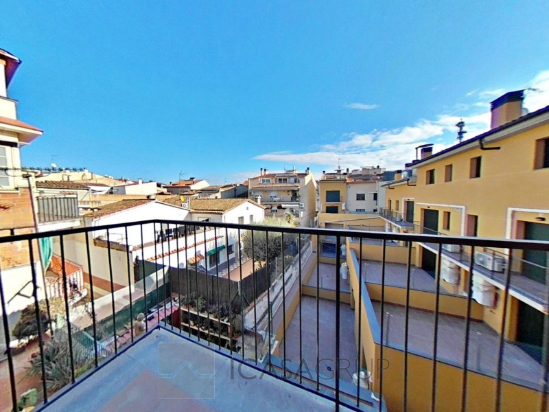 New construction Rubí Centre in Ruby photo 3