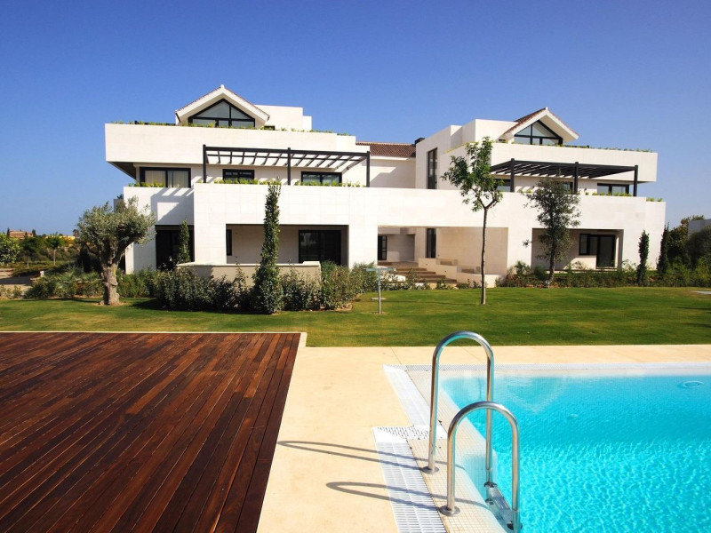 Obra nueva 23 Viviendas En Hacienda De Valderrama en Sotogrande (Revista) photo 2