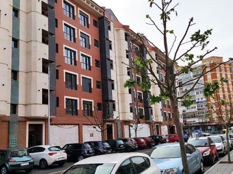Obra nueva VI,CL.Antonio Vazquez Nº17, Leon en León (Revista) photo 3