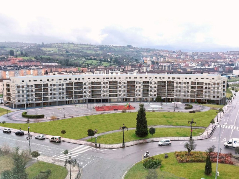 Sale of apartment in Calle de las flores, 1, Oviedo
 photo 3