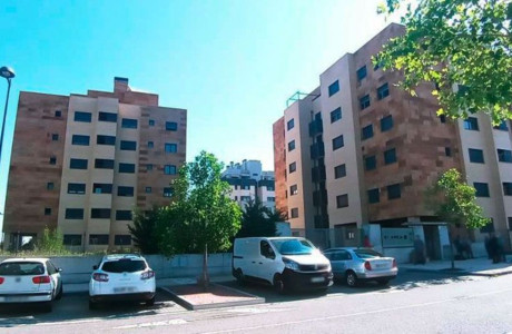 Piso en venta en Calle del Arca 6, Valladolid thumbnail 1