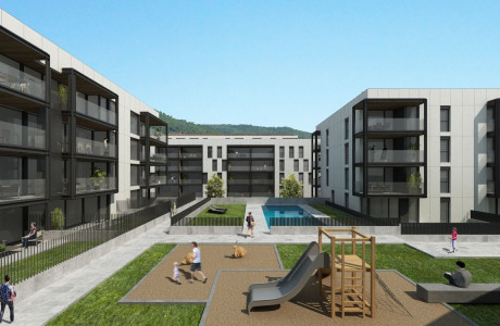 Piso en venta en , Olot photo 1