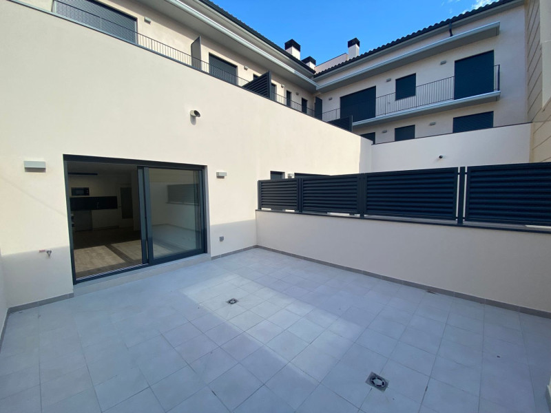Venta de piso en Calle Carrer Pau Clarís, 19, Rubí
photo 3