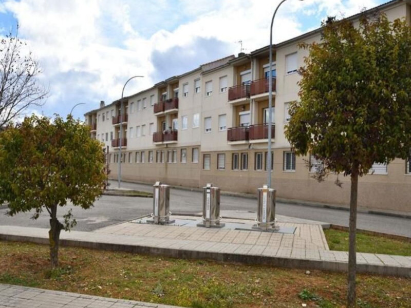 Piso en venta en Calle Piedrala, 1, Малагон
photo 4
