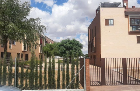 Продажа новостроек Promoción de tipologias Vivienda Garaje en venta Miguelturra Ciudad Real в городе Miguelturra photo 1