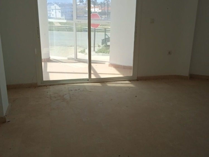 Obra nueva Promoción de tipologias Vivienda en venta Trigueros Huelva en Trigueros (Revista) photo 3