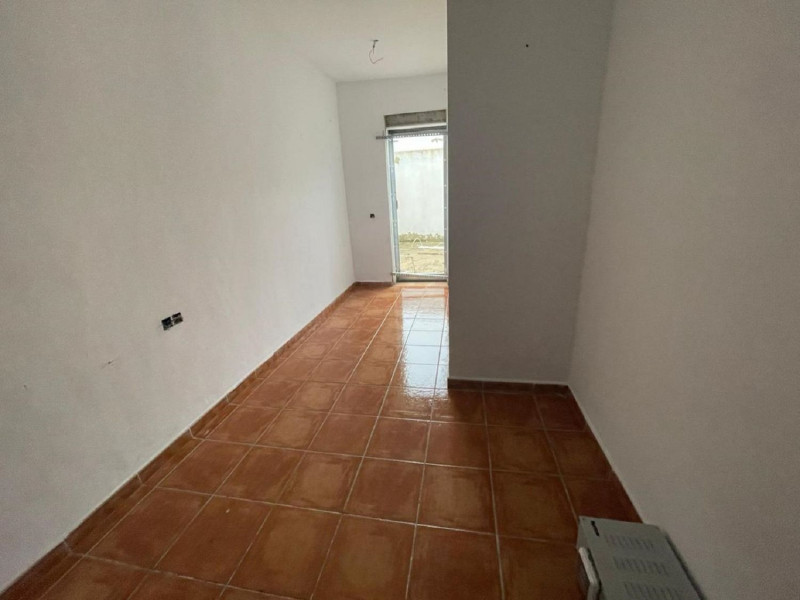 Piso en venta en calle Serrezuela s/n, Burguillos
photo 5