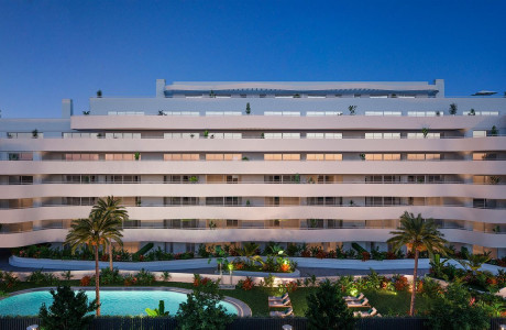 Piso en venta en Calle Arrabal la Laguna, 174A s/n, Torre del Mar thumbnail 2