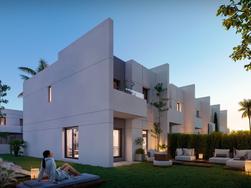 Obra nueva Villa del Mar en Caleta de Velez (Revista) photo 3