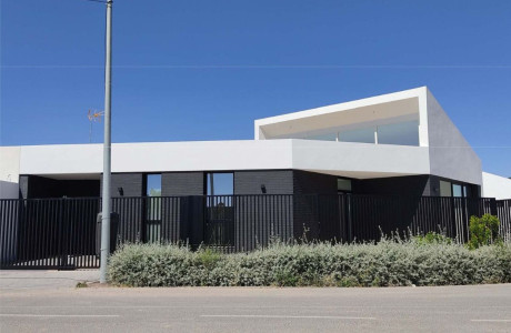Semi-detached house for sale in Calle Bielorusia , 34 , Ciudad Real thumbnail 2