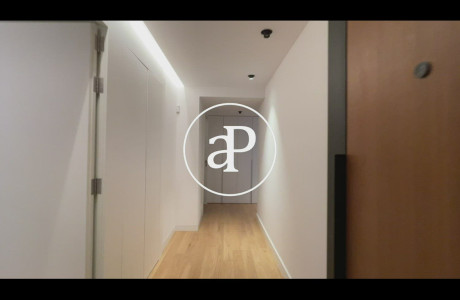 Apartment for sale in Calle Ausias Marc, Barcelona photo 1
