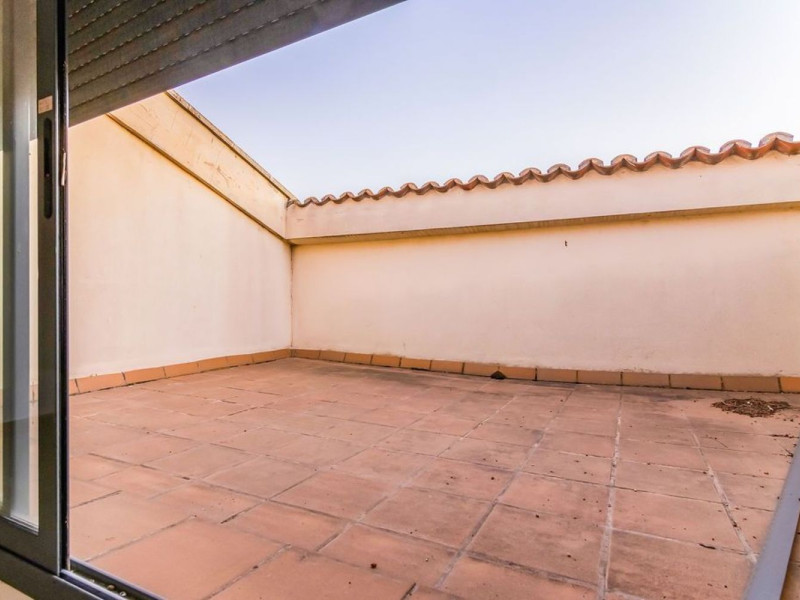 Piso en venta en Urb. C/ Josep Pane, Bell-Lloc d'Urgell, Bell-lloc d'Urgell
photo 5