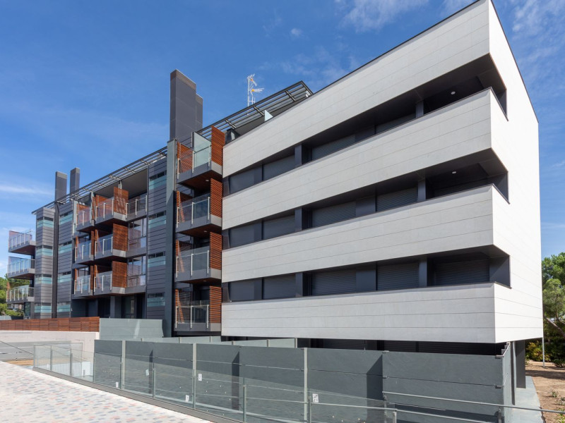 Obra nueva Residencial Pinnea en Majadahonda (Revista) photo 3