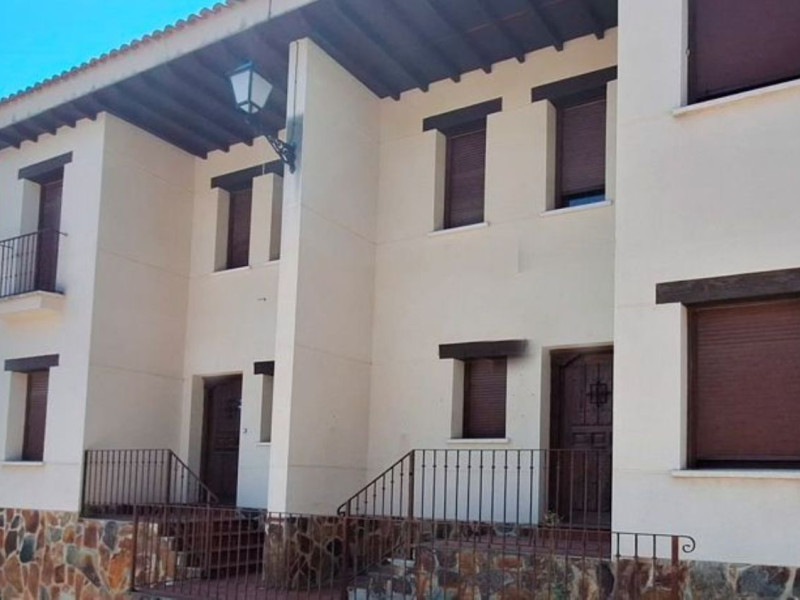 Casa o chalet en venta en Calle Gargantilla, Pepino
 photo 3